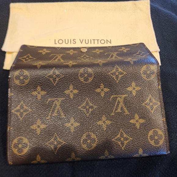 LOUIS VUITTON Monogram Sarah Long Wallet Brown - Picture 3 of 9